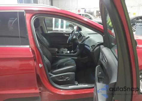 2020 Ford Edge Titanium z USA, uszkodzony, nr VIN 2FMPK3K94LBA73117